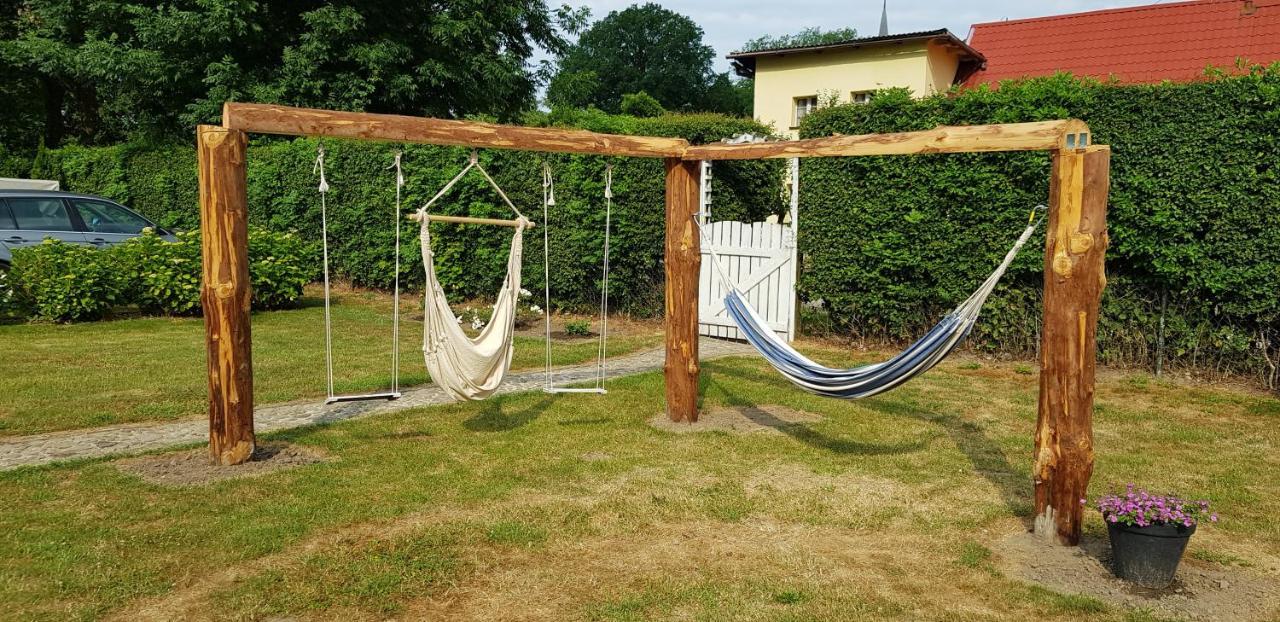 Pokoje Goscinne U Anny Ujście-Darłowskie Exterior foto