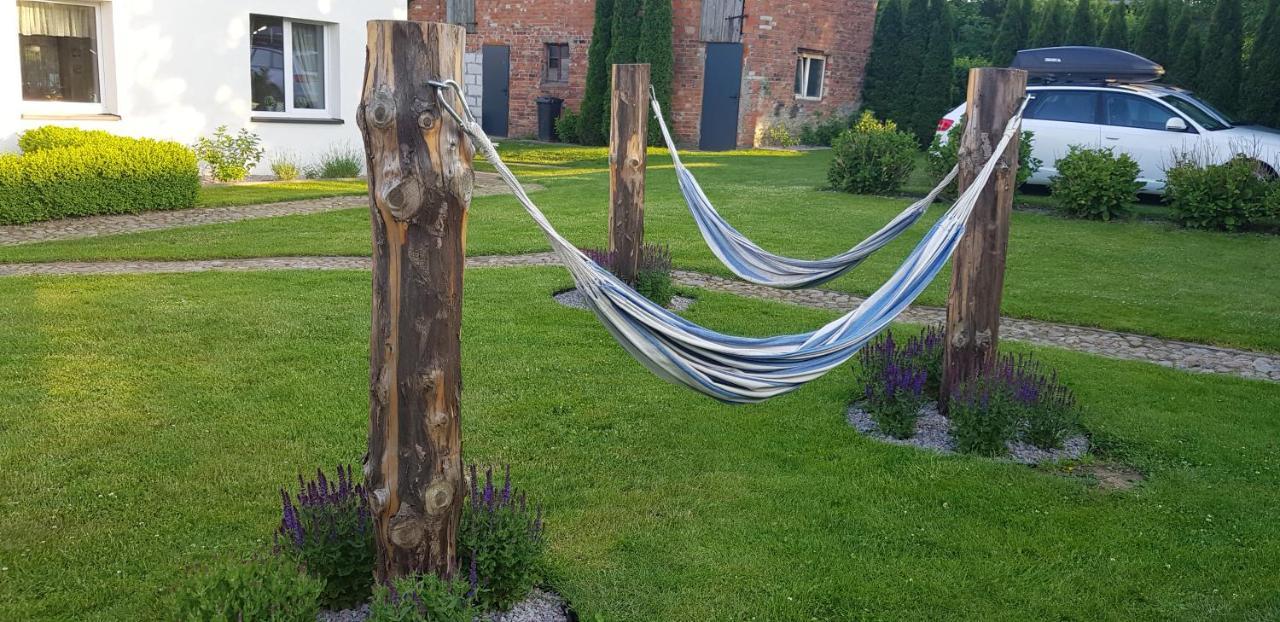 Pokoje Goscinne U Anny Ujście-Darłowskie Exterior foto